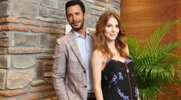 Кадр из Любовь напрокат 1 сезон 2 серия