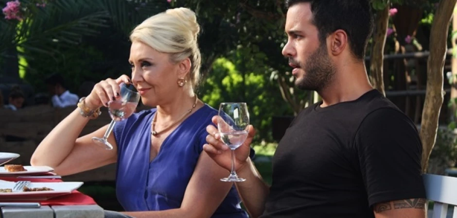 Кадр из Любовь напрокат 1 сезон 13 серия