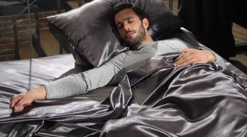 Кадр из Любовь напрокат 1 сезон 24 серия