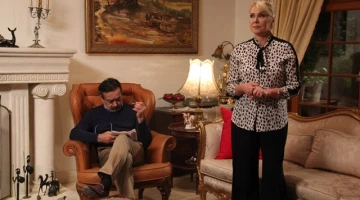 Кадр из Любовь напрокат 1 сезон 1 серия