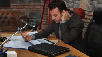 Кадр из Любовь напрокат 1 сезон 33 серия